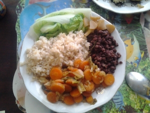 Barna rizs azuki babbal és zöldségekkel